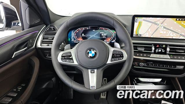 BMW X4 2025 — Photo 16/35