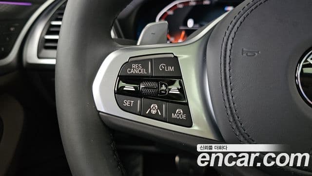 BMW X4 2025 — Photo 31/35