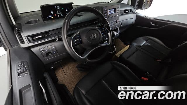 Hyundai Staria 2024 — Фото 7/20