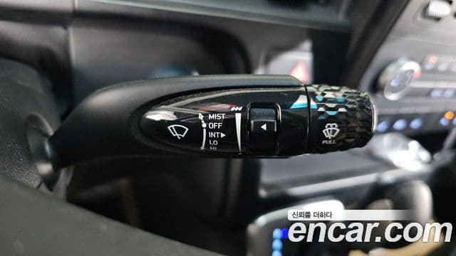 Hyundai Staria 2024 — Photo 6/31