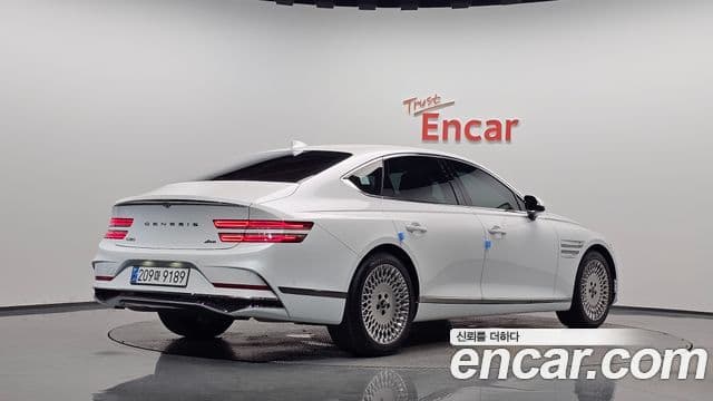 Genesis G80 2025 — Photo 15/34