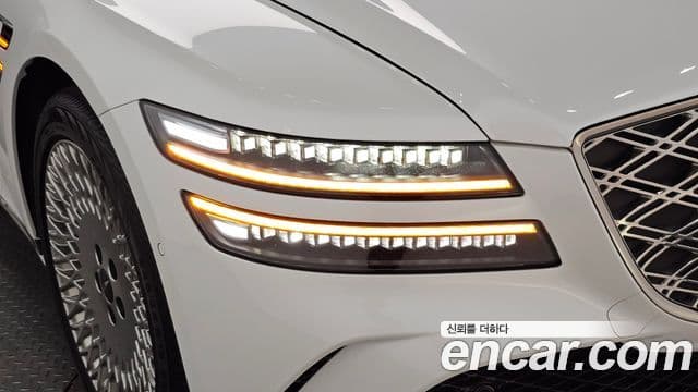 Genesis G80 2025 — Photo 26/34