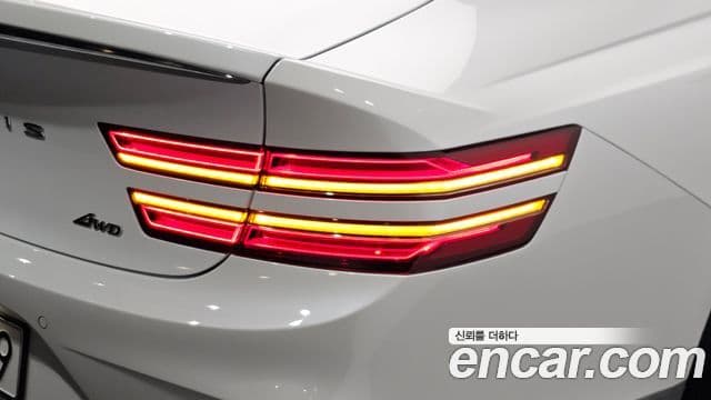 Genesis G80 2025 — Photo 2/34