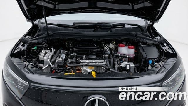 Mercedes-Benz EQA 2025 — ფოტო 11/11