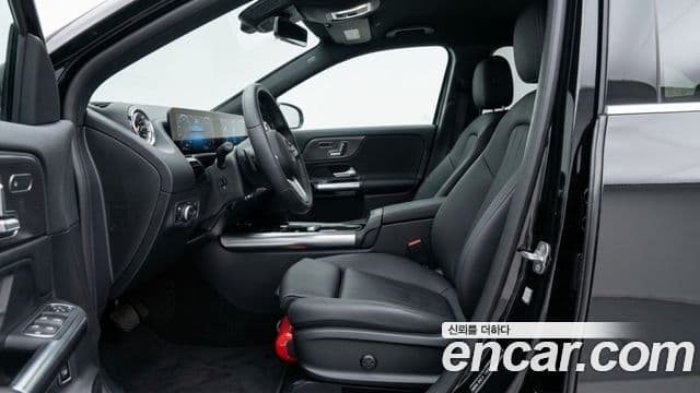Mercedes-Benz EQA 2025 — ფოტო 8/11