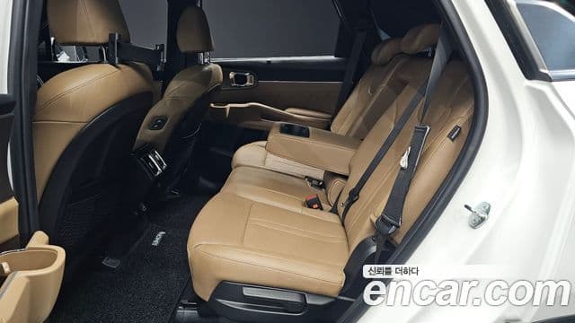 Kia Sorento 2024 — Фото 12/20
