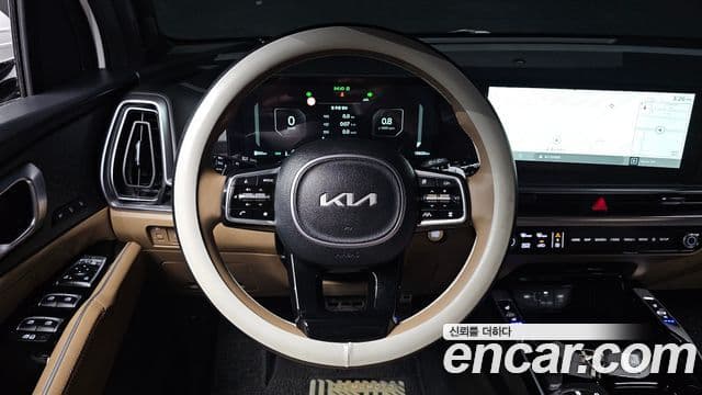 Kia Sorento 2024 — Фото 13/20