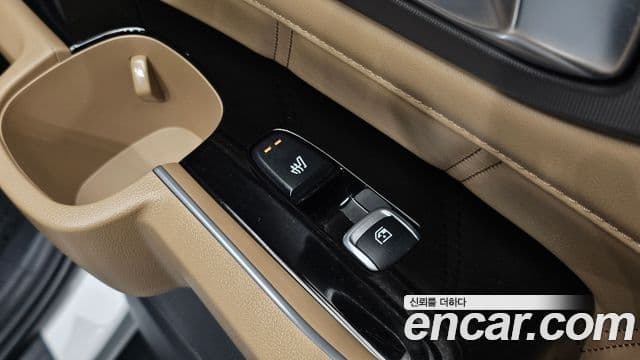 Kia Sorento 2024 — Фото 19/20