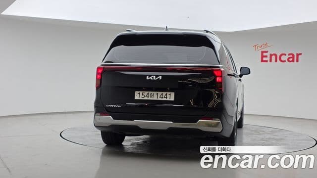 Kia Carnival 2024 — Фото 4/20