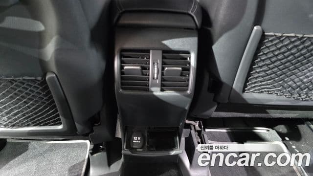 Mercedes-Benz B-Class 2018 — ფოტო 12/29