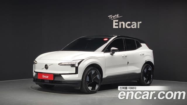 Volvo EX30 2026 — ფოტო 16/20