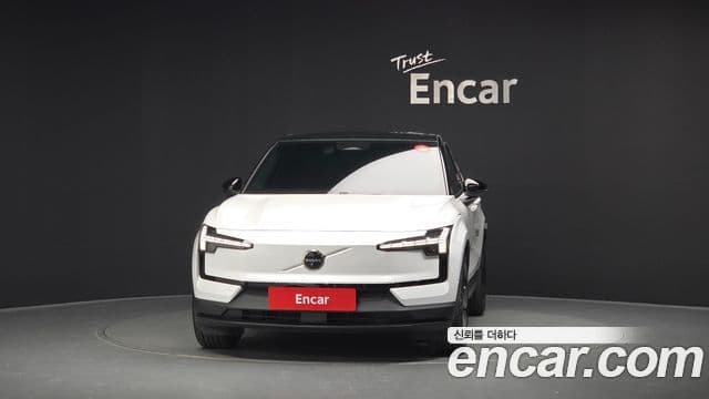 Volvo EX30 2026 — ფოტო 7/20