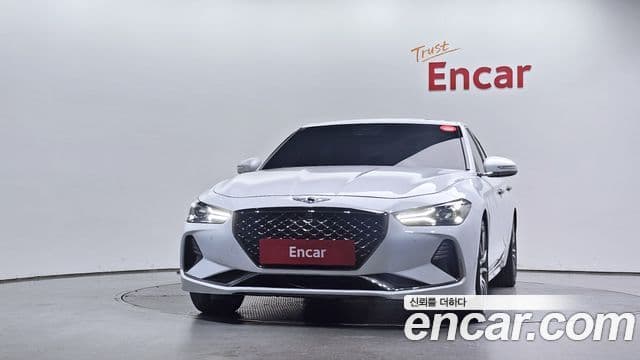 Genesis G70 2018 — Photo 14/31