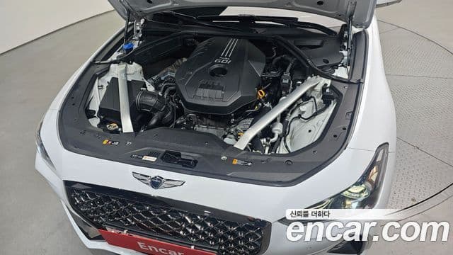 Genesis G70 2018 — Photo 17/31