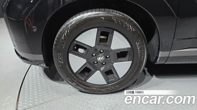 Hyundai Santa Fe 2024 — Photo 1/38
