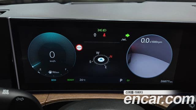 Hyundai Santa Fe 2024 — Photo 13/38