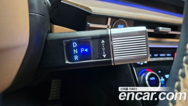 Hyundai Santa Fe 2024 — Photo 29/38