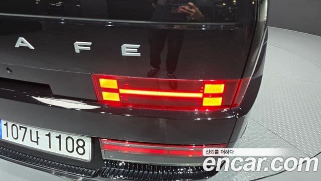 Hyundai Santa Fe 2024 — Photo 18/38