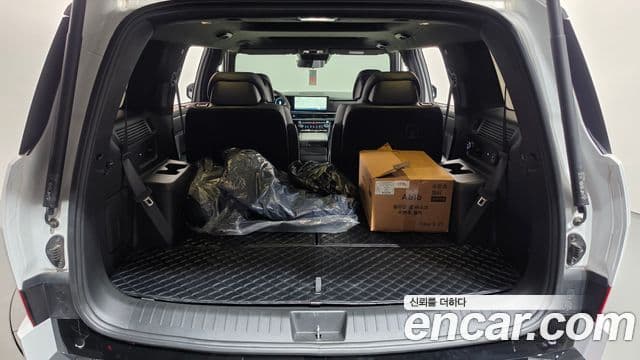 Hyundai Santa Fe 2023 — Şəkil 36/37