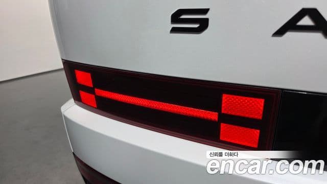 Hyundai Santa Fe 2023 — Şəkil 12/37