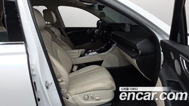 Genesis GV80 2020 — Photo 10/36
