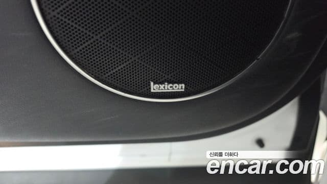 Genesis GV80 2020 — Photo 6/36