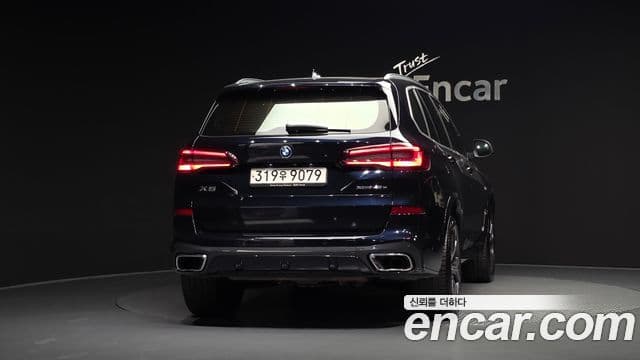 BMW X5 2022 — ფოტო 9/33