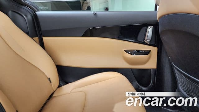 Kia Carnival 2023 — Şəkil 5/35
