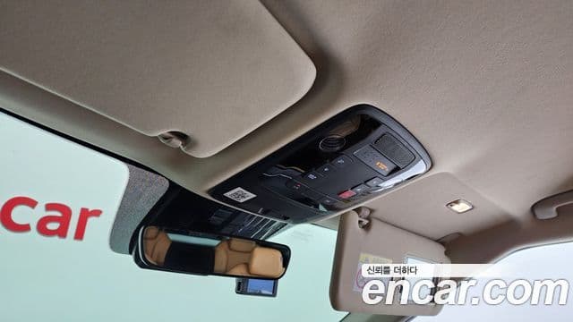 Kia Carnival 2023 — Şəkil 35/35
