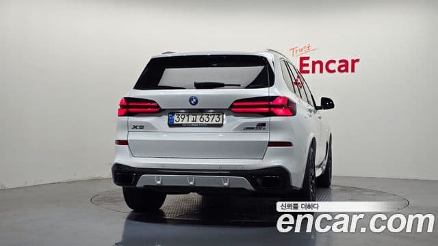 BMW X5 2023 — Photo 34/42
