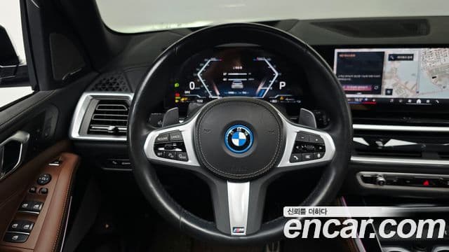 BMW X5 2023 — Photo 27/42
