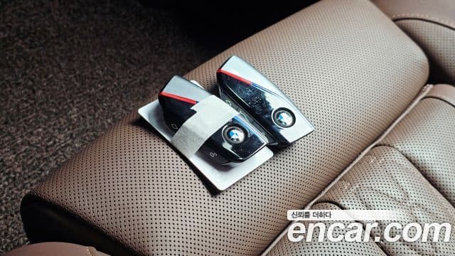 BMW X5 2023 — Photo 19/42