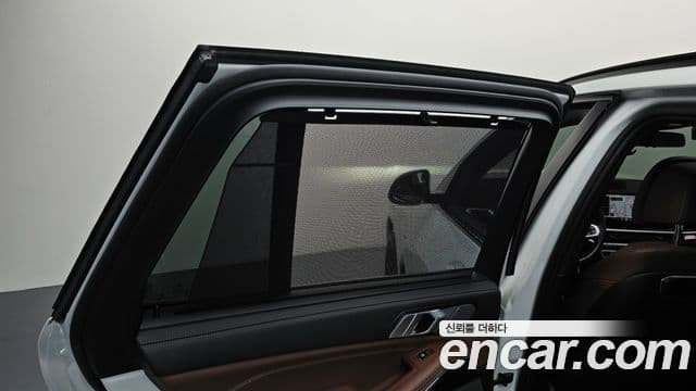 BMW X5 2023 — Photo 1/42