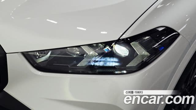 BMW X5 2023 — Photo 22/42