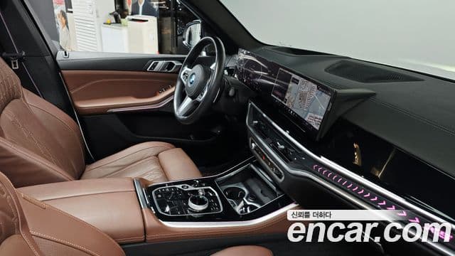 BMW X5 2023 — Photo 20/42