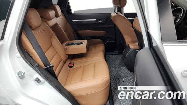 Renault Samsung QM6 2022 — ფოტო 8/34