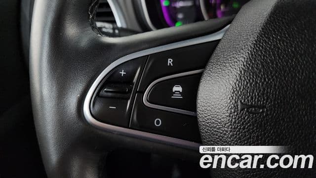 Renault Samsung QM6 2022 — ფოტო 11/34