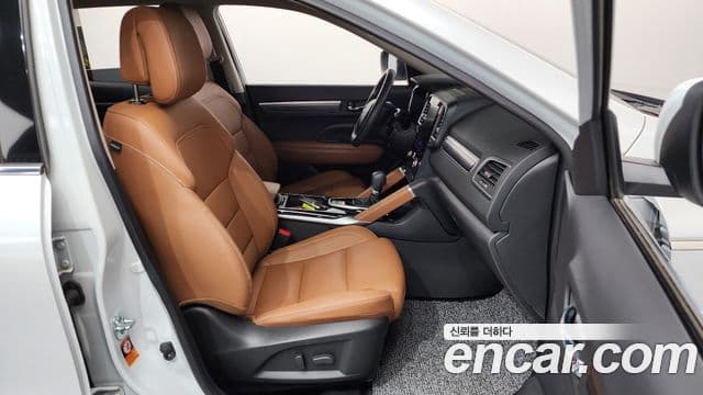 Renault Samsung QM6 2022 — ფოტო 18/34