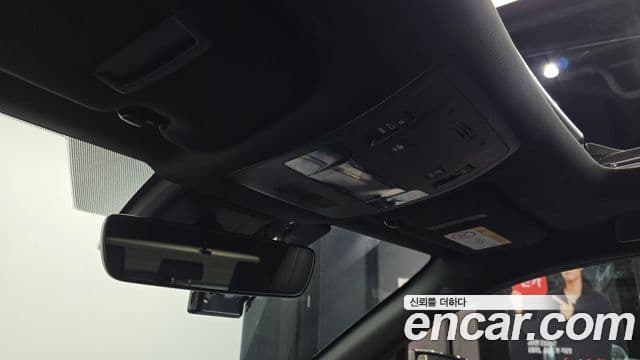 Lexus UX250h 2020 — ფოტო 5/30