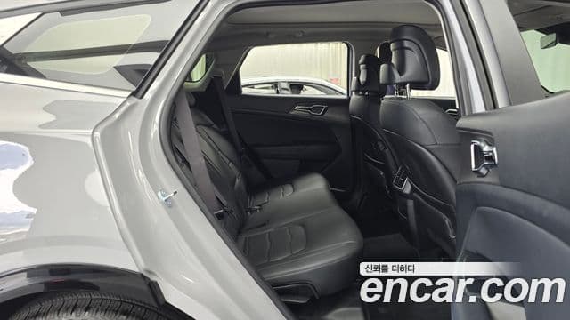 Kia Sportage 2025 — Фото 11/20