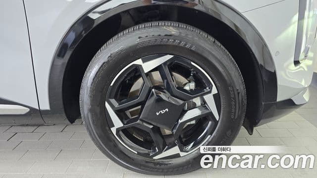 Kia Sportage 2025 — Şəkil 25/34