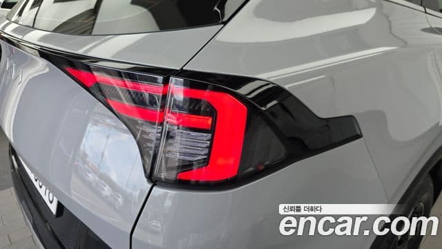 Kia Sportage 2025 — Şəkil 29/34