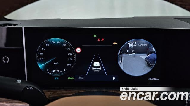 Hyundai Santa Fe 2025 — ფოტო 15/34