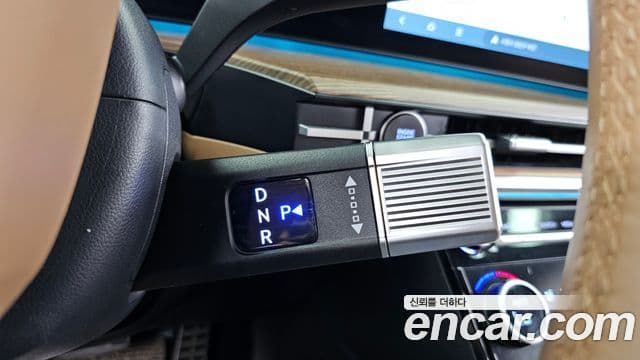 Hyundai Santa Fe 2025 — ფოტო 21/34