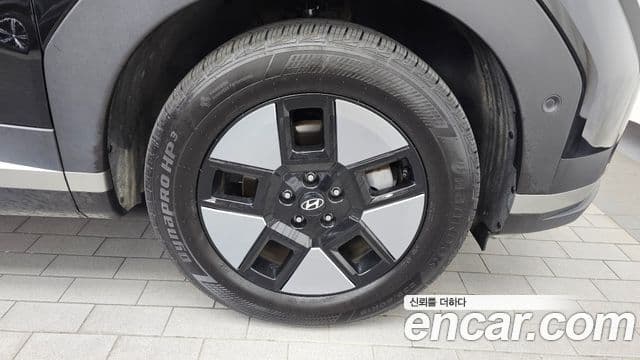 Hyundai Santa Fe 2025 — ფოტო 31/34