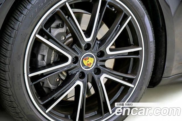 Porsche Panamera 2021 — Photo 9/20