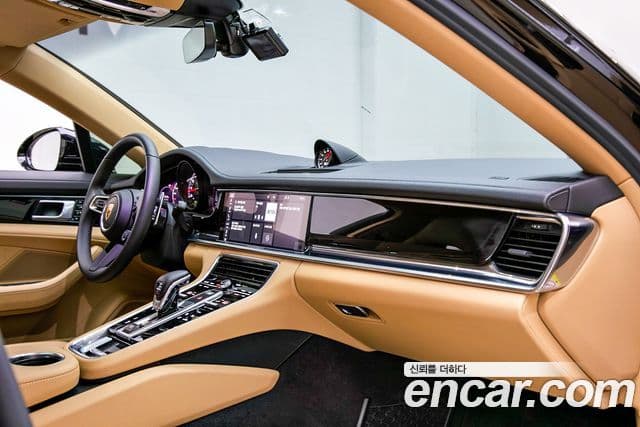 Porsche Panamera 2021 — Photo 10/20