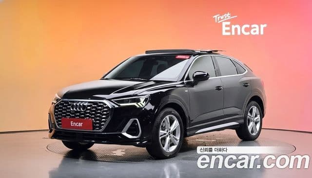 Audi Q3 2022 — Photo 12/38