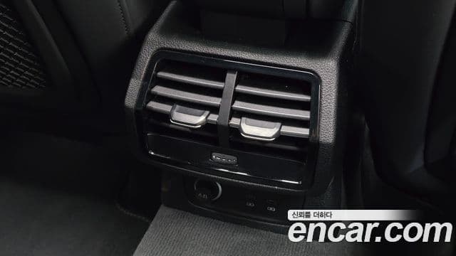 Audi Q3 2022 — Photo 21/38