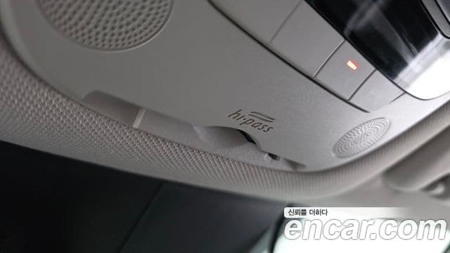 Kia Sorento 2021 — Фото 19/20
